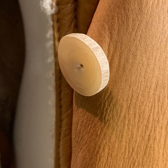 Audrey Talbott Beige Lambskin Shearling - Picture 3 of 8